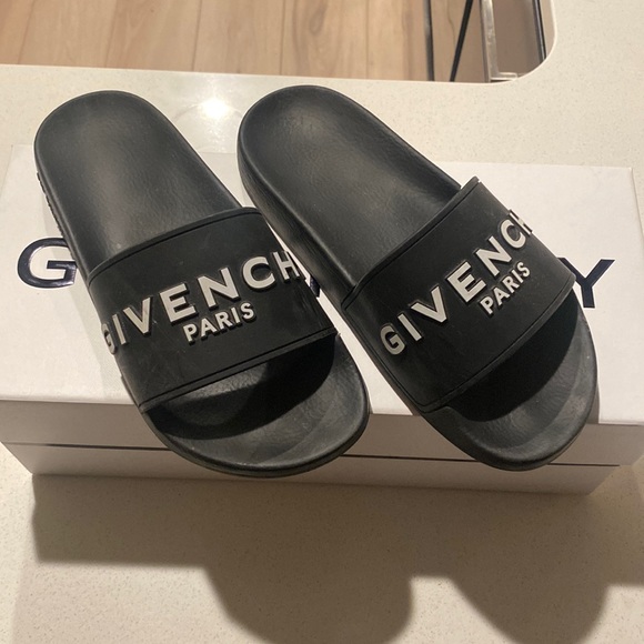 Givenchy Pool Slides - Picture 1 of 4
